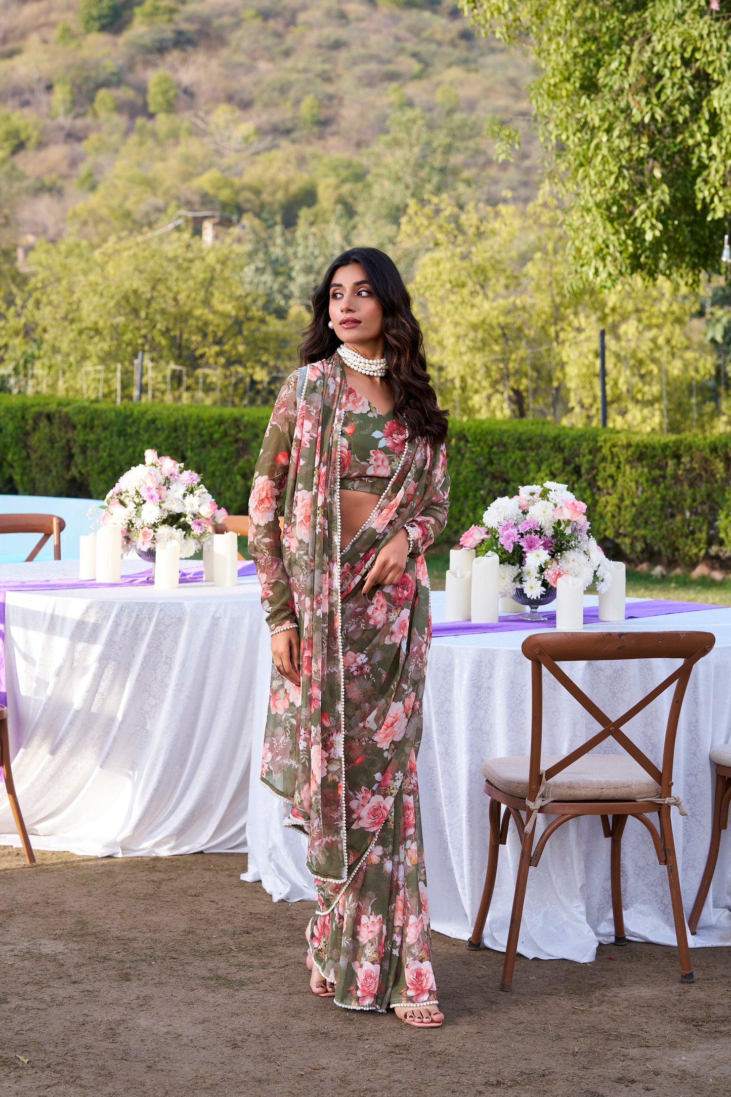 Mehendi Color Weightless Marbal Printed With Pearl Lace Border